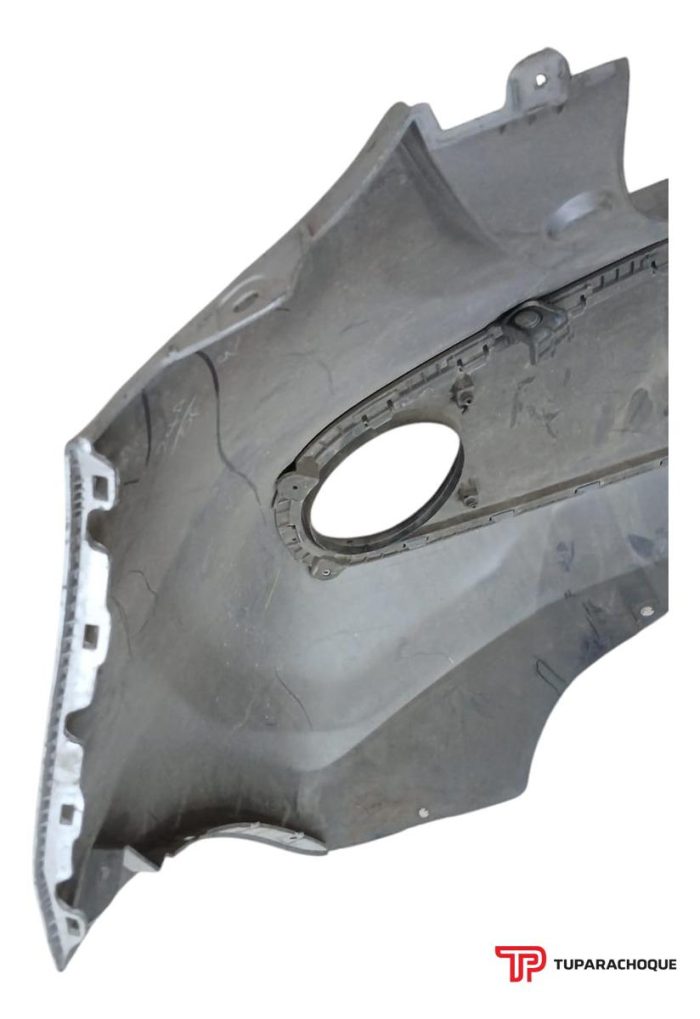 Parachoque Trasero Hyundai Grand I10 (detalle)