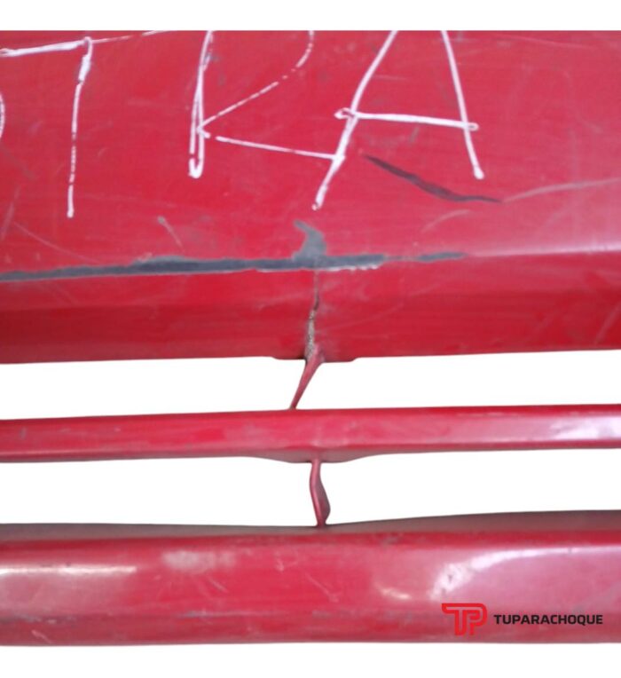 Parachoque Delantero Chevrolet Optra (detalle)