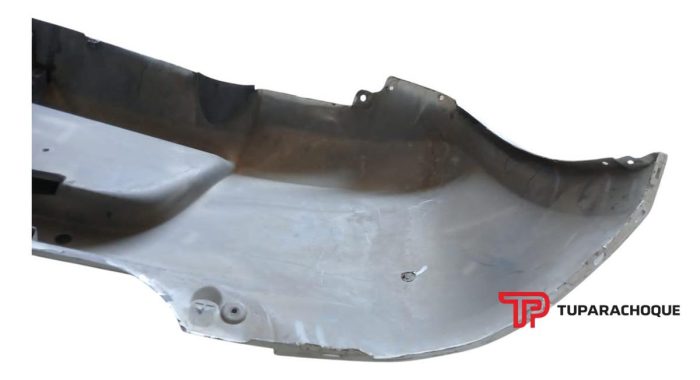 Parachoque Trasero Suzuki Swift (detalle)