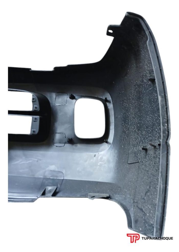Parachoque Delantero Kia Frontier (detalle)