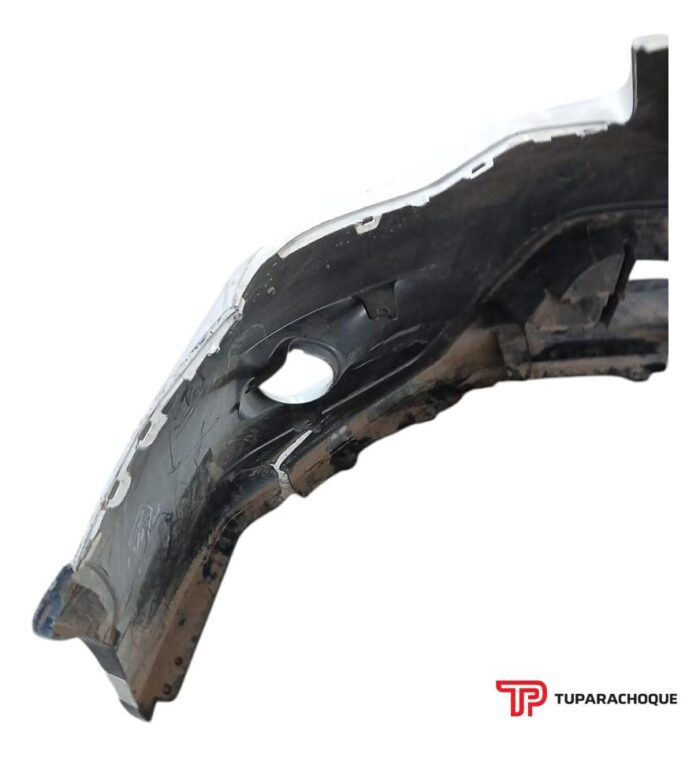 Parachoque Delantero Subaru Xv (detalle)