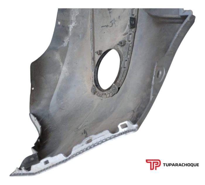 Parachoque Trasero Hyundai Grand I10 (detalle)