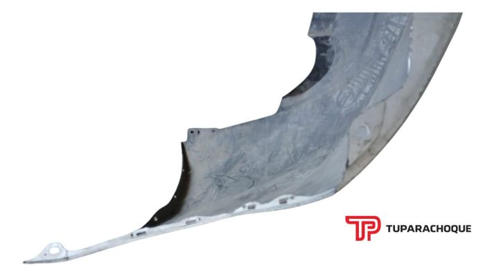 Parachoque Trasero Mazda 3 Detalle
