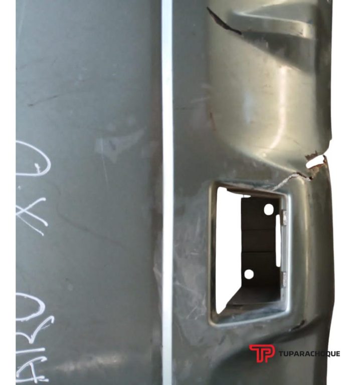 Parachoque Trasero Subaru Xv (detalle)